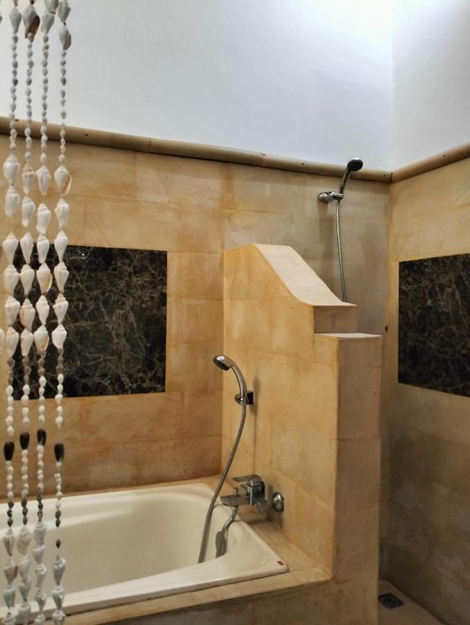 Kaia Lovina Guest House Junior Suite Exterior foto